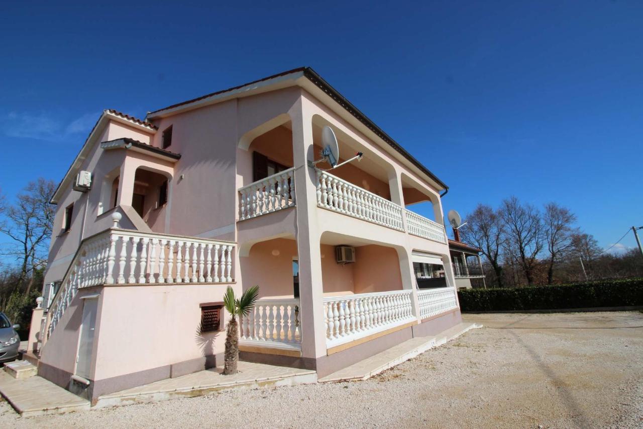 Apartamento Koraca B4 Kirmenjak Exterior foto