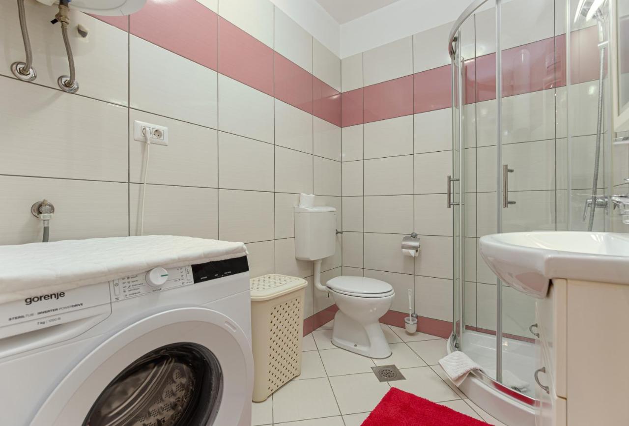 Apartamento Koraca B4 Kirmenjak Exterior foto