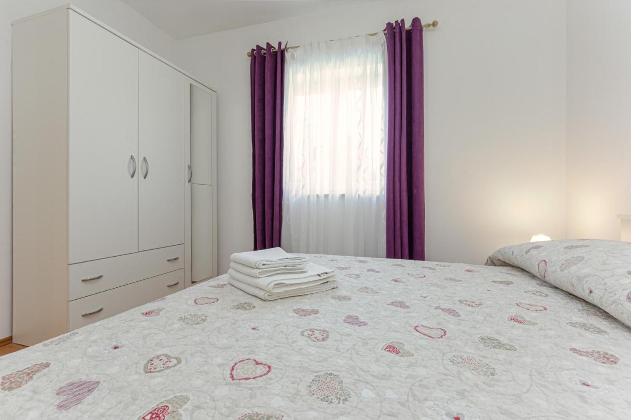 Apartamento Koraca B4 Kirmenjak Exterior foto